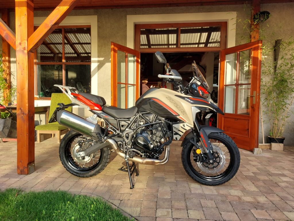 Benelli TRK 702X Dune Sea Rhm Moto Cz