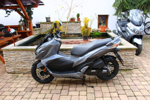 Sym JET X 125i LC ABS - Obrázek 7