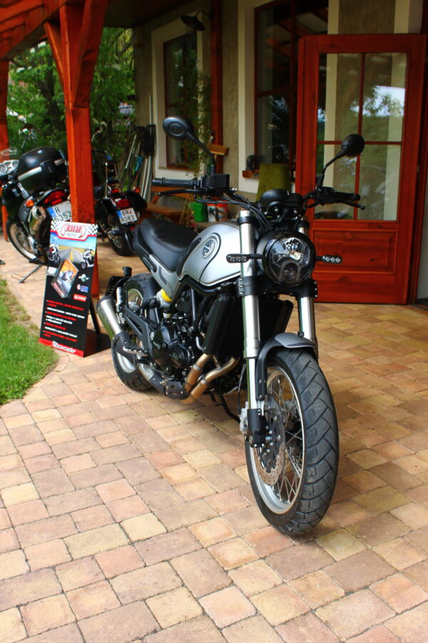 Benelli Leoncino 500 Trail - Obrázek 5
