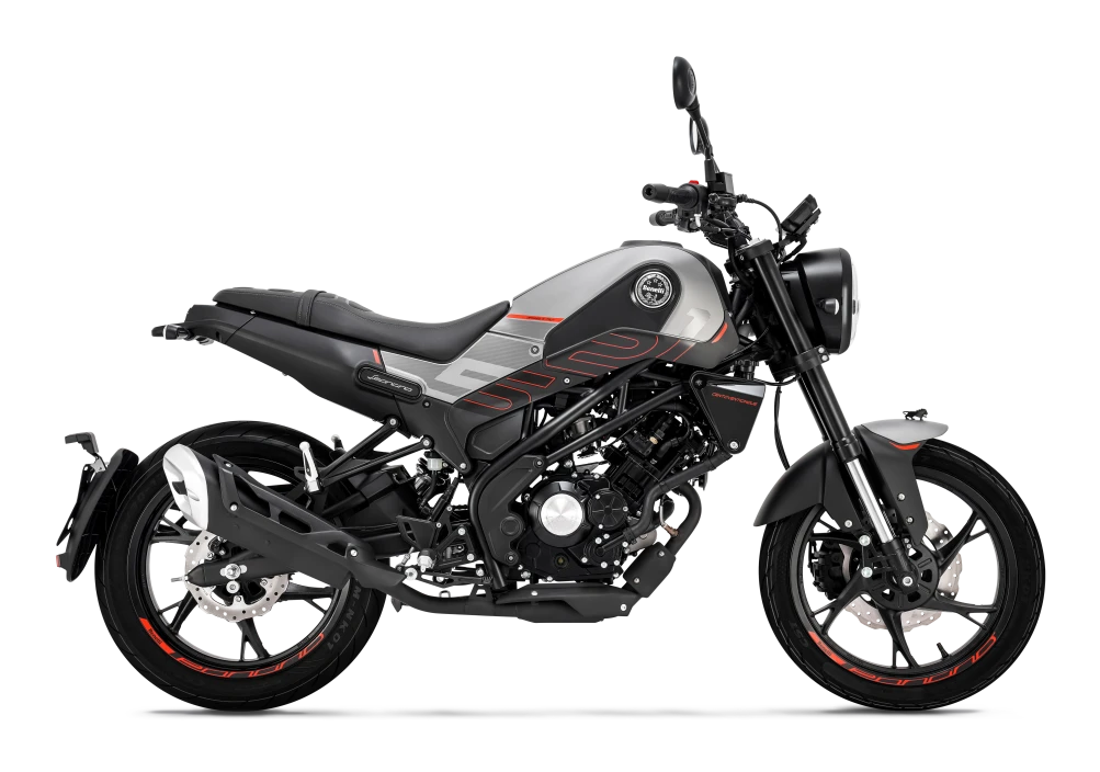 Benelli Leoncino 125