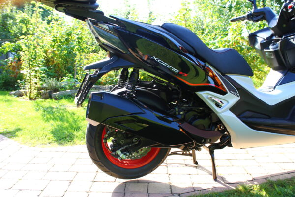 Kymco Xciting VS 400i ABS Limited edition - Obrázek 13