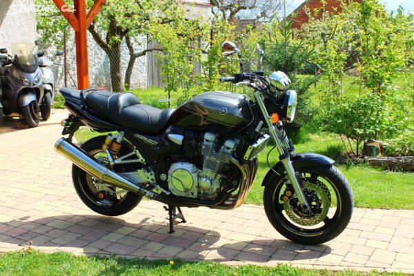 Yamaha XJR 1300 - Image 4