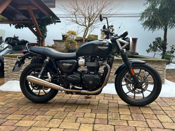 Triumph Street Twin ABS