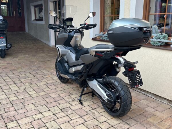 Honda X-ADV 750 - Image 3