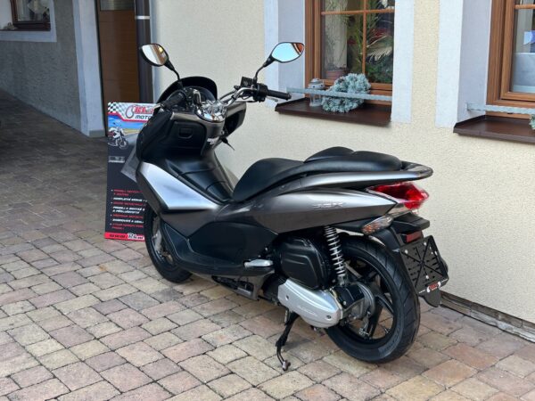 Honda PCX 125 - Image 4