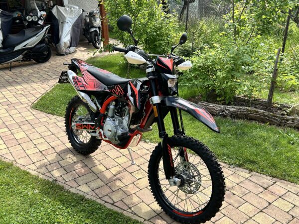 SWM RS 300R