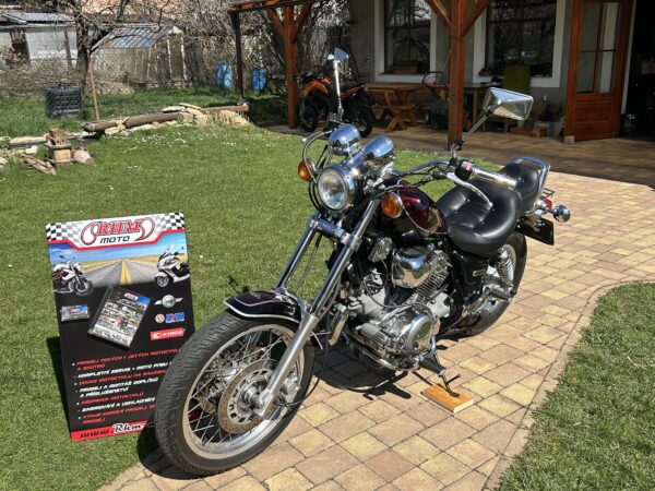 Yamaha XV750 Virago - Image 2
