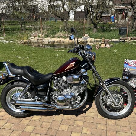 Yamaha XV750 Virago