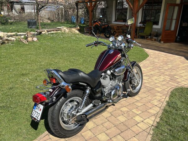 Yamaha XV750 Virago - Image 8