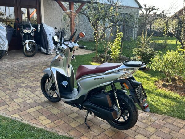 Kymco New People S125i - Obrázek 7