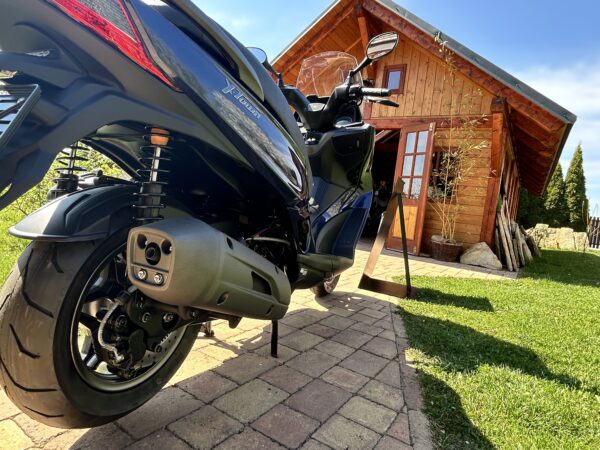 Kymco X-Town 125i - Image 9