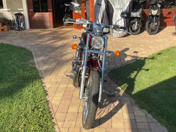 Suzuki VS 800GL Intruder - Image 7