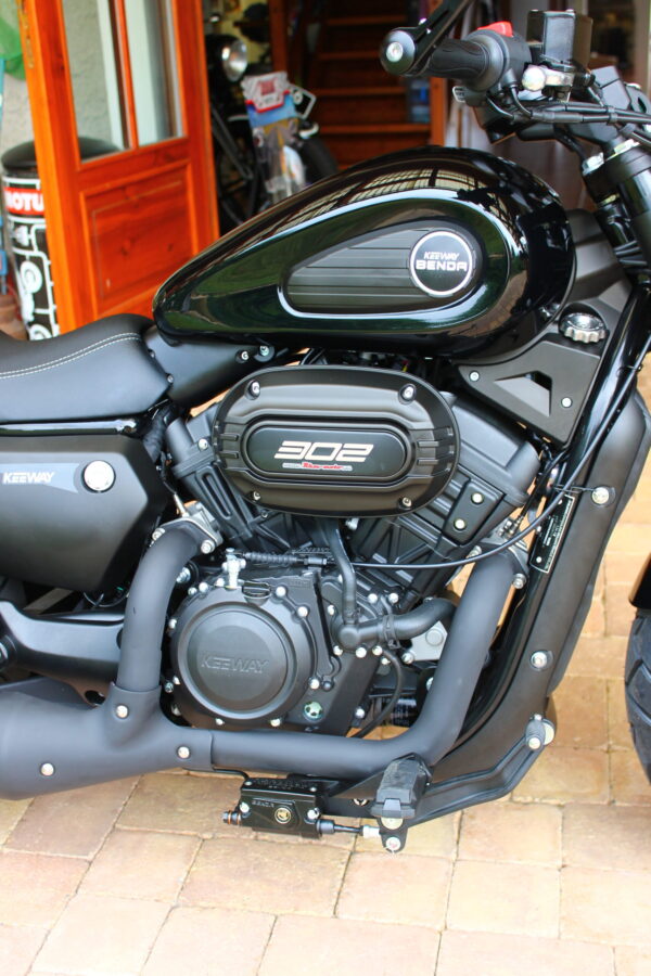 Keeway V302C - Image 8