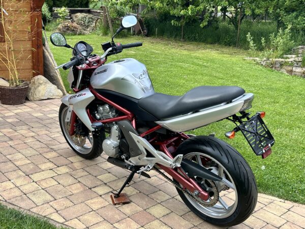 Kawasaki ER-6N - Image 4