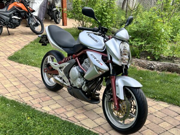 Kawasaki ER-6N - Image 6