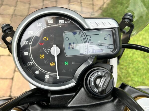 Triumph Scrambler 400X - Image 12