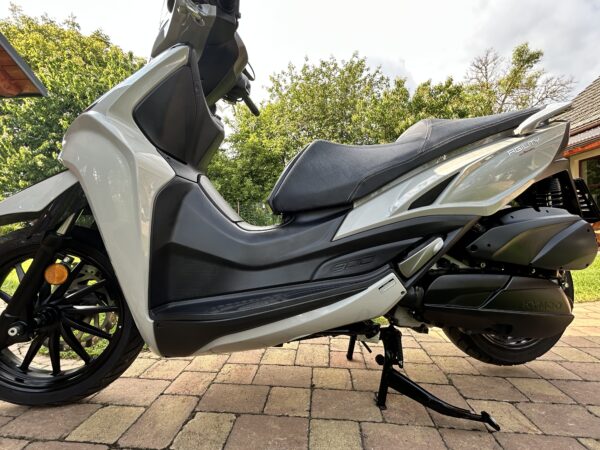 Kymco Agility 300i ABS - Image 8