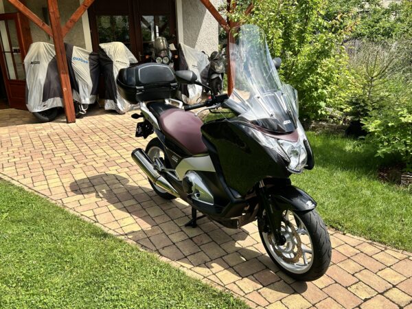 Honda NC 700D ABS Integra - Image 2