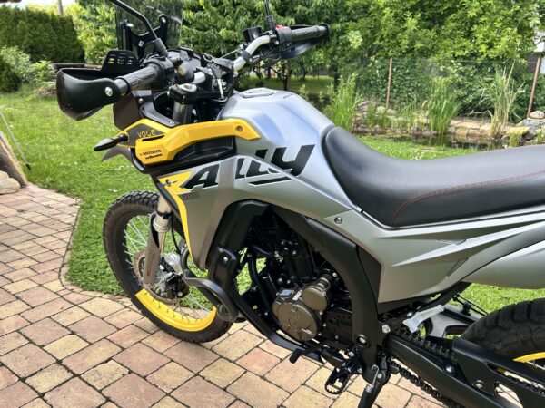 Voge 300 Rally - Obrázek 9
