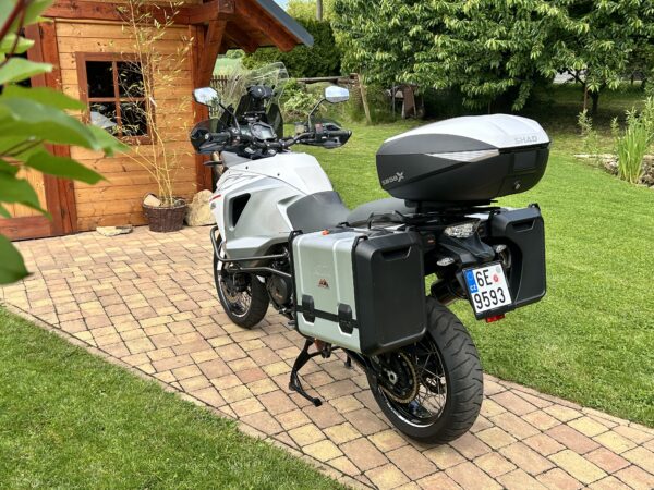 KTM 1290 Super Adventure - Image 3