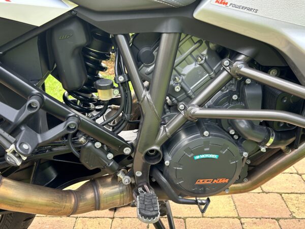 KTM 1290 Super Adventure - Image 9
