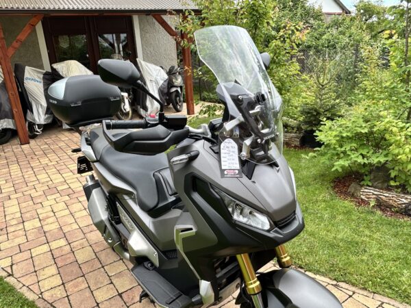 Honda X-ADV 750 - Image 8