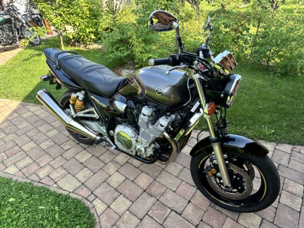 Yamaha XJR 1300 - Image 2