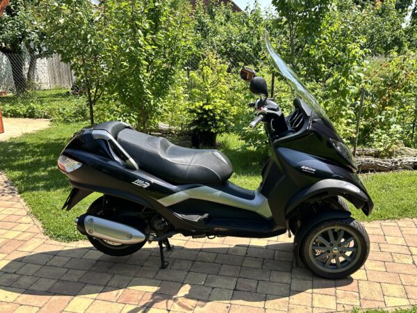 Piaggio MP3 250ie - Image 4