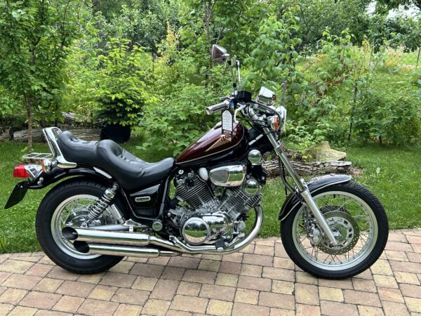 Yamaha XV750 Virago