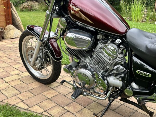Yamaha XV750 Virago - Image 9