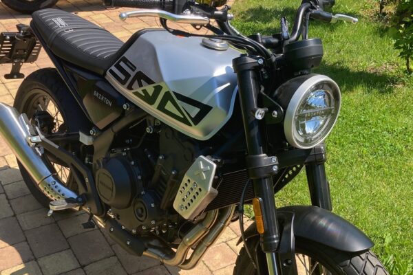 Brixton Crossfire 500X ABS - Obrázek 11