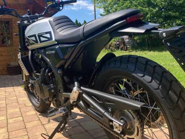 Brixton Crossfire 500X ABS - Obrázek 9