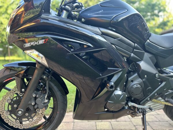 Kawasaki ER-6f - Image 12