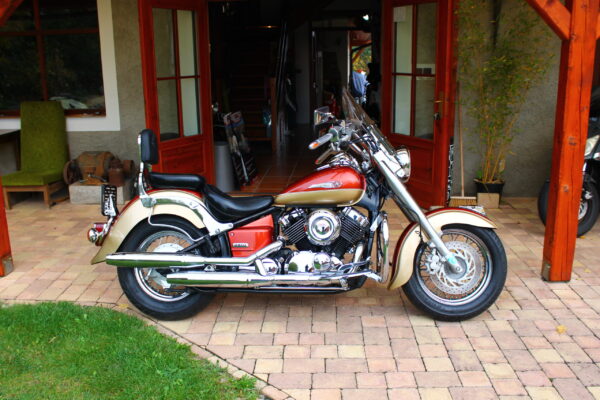 Yamaha XVS 650 DragStar Classic - Obrázek 3