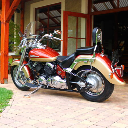 Yamaha XVS 650 DragStar Classic