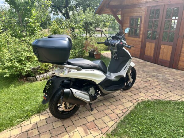 Piaggio Beverly 350 ABS, ASR - Obrázek 7