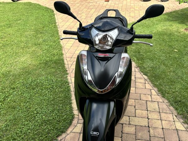 Honda SH 300i ABS - Obrázek 13
