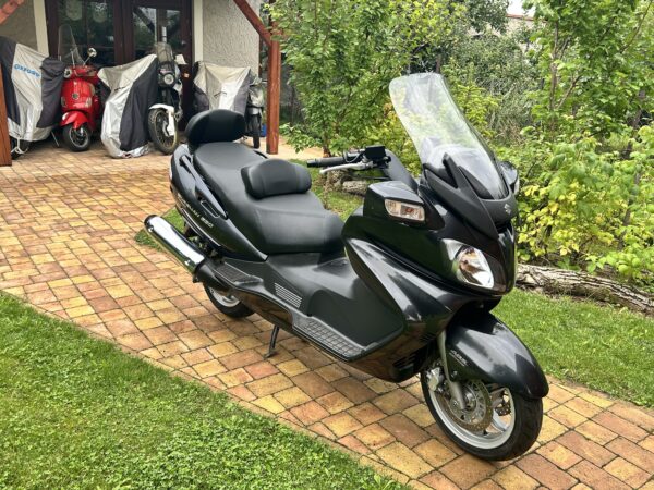 Suzuki AN 650 Brugman Executive ABS - Obrázek 7