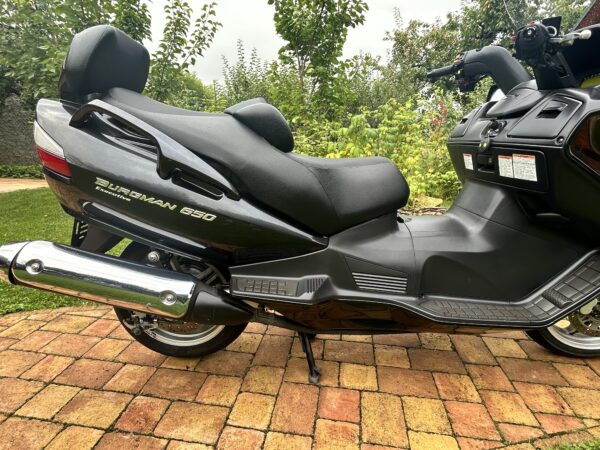 Suzuki AN 650 Brugman Executive ABS - Obrázek 8