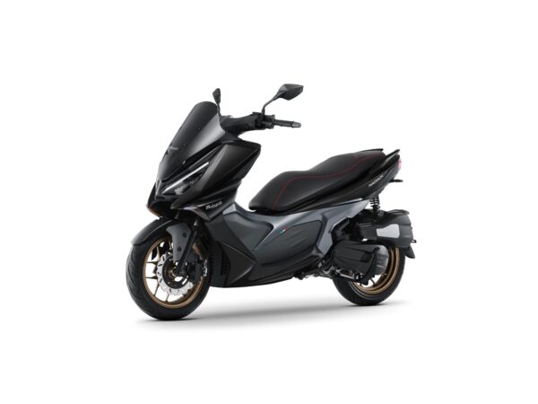 Malaguti Madison 125 ABS - Obrázek 9