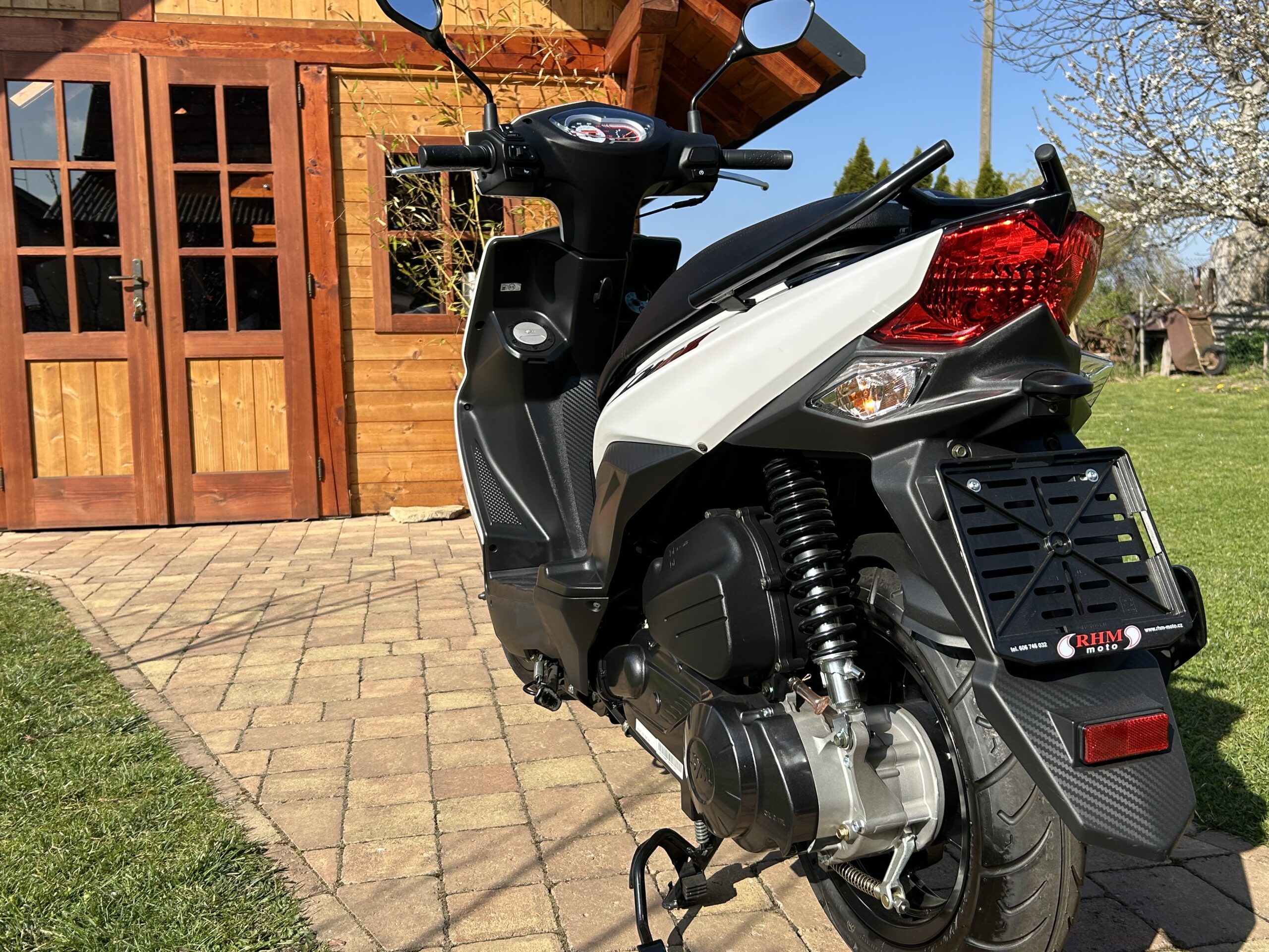 SYM Orbit III - Obrázek 9