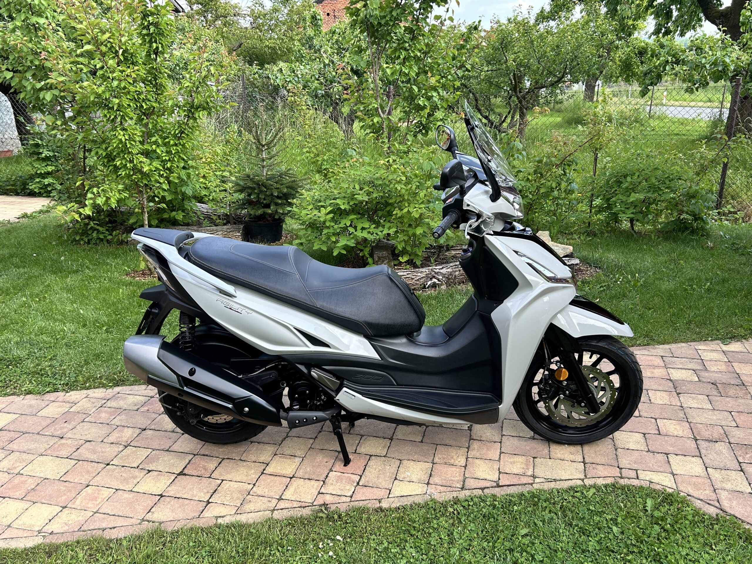 Kymco Agility 300i ABS - Obrázek 6