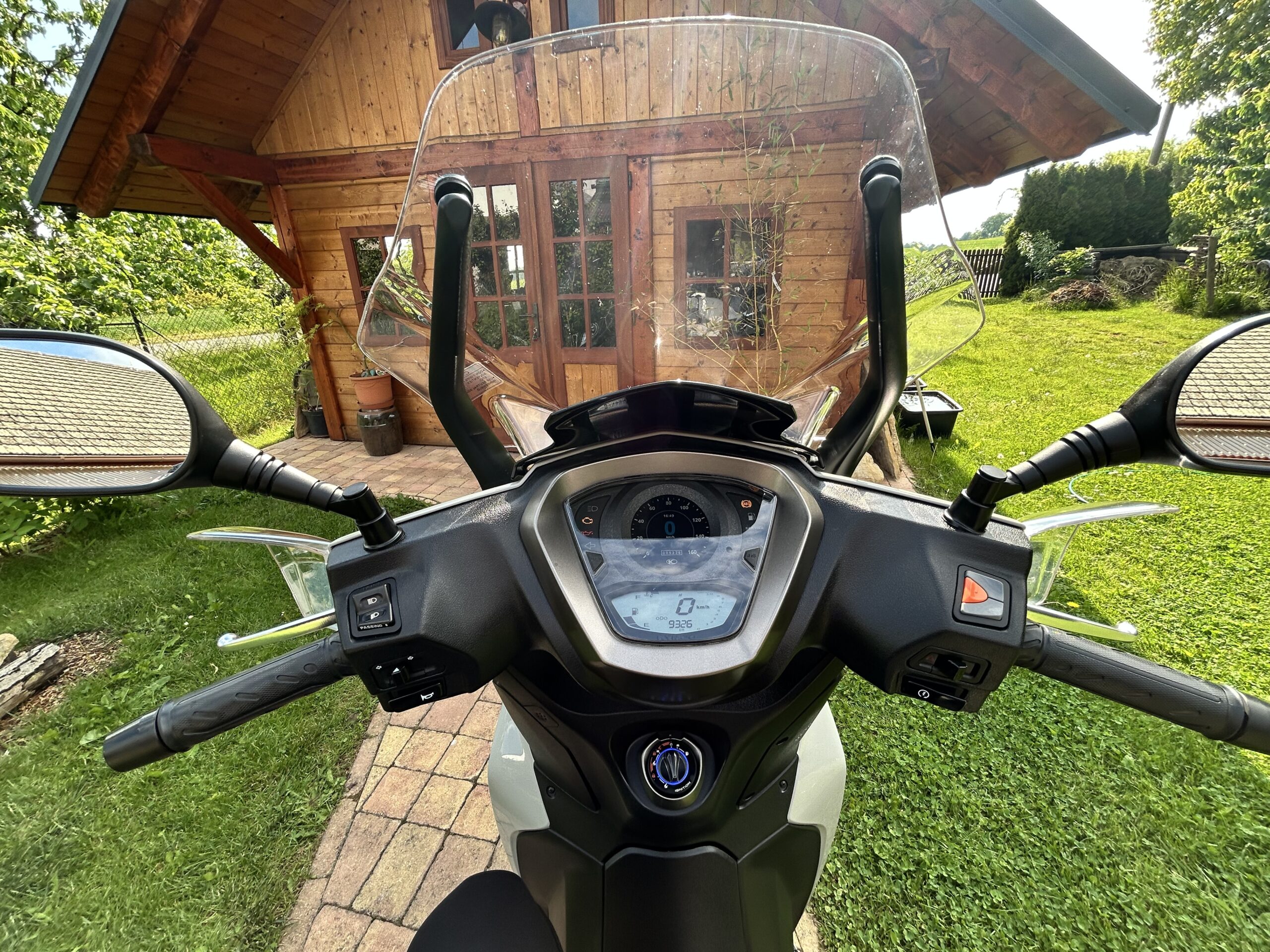 Kymco Agility 300i ABS - Obrázek 13