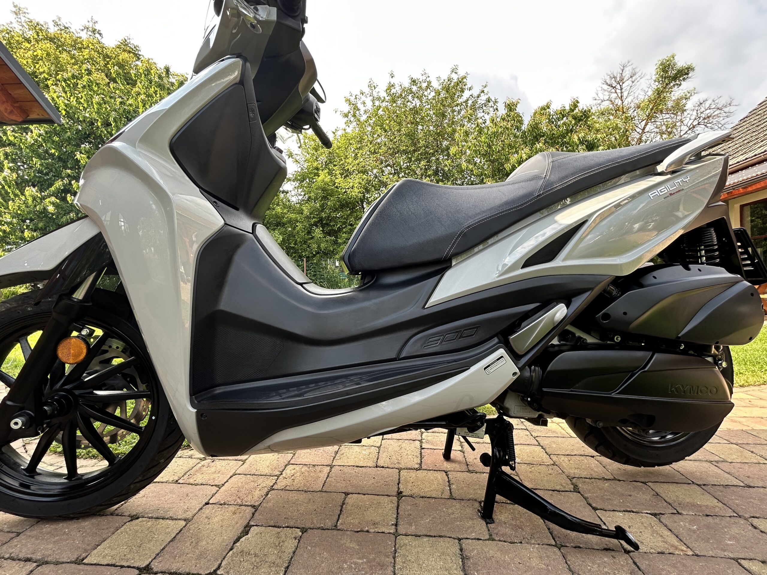 Kymco Agility 300i ABS - Obrázek 10