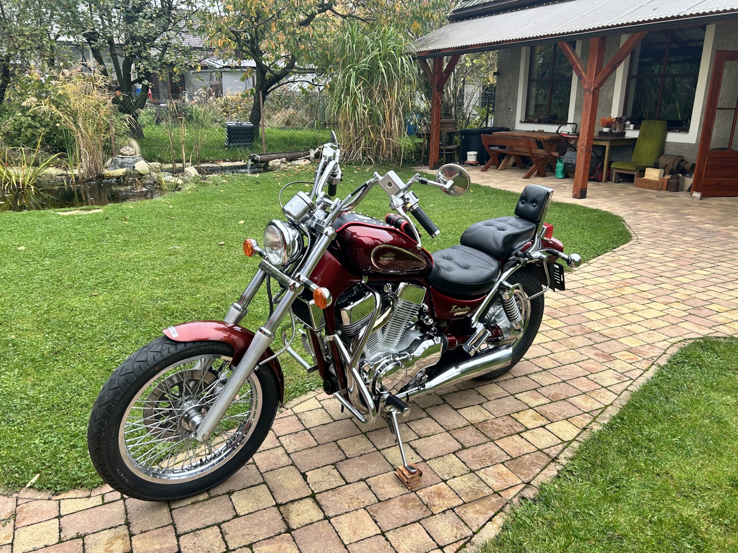 Suzuki VS1400 Intruder - Obrázek 14