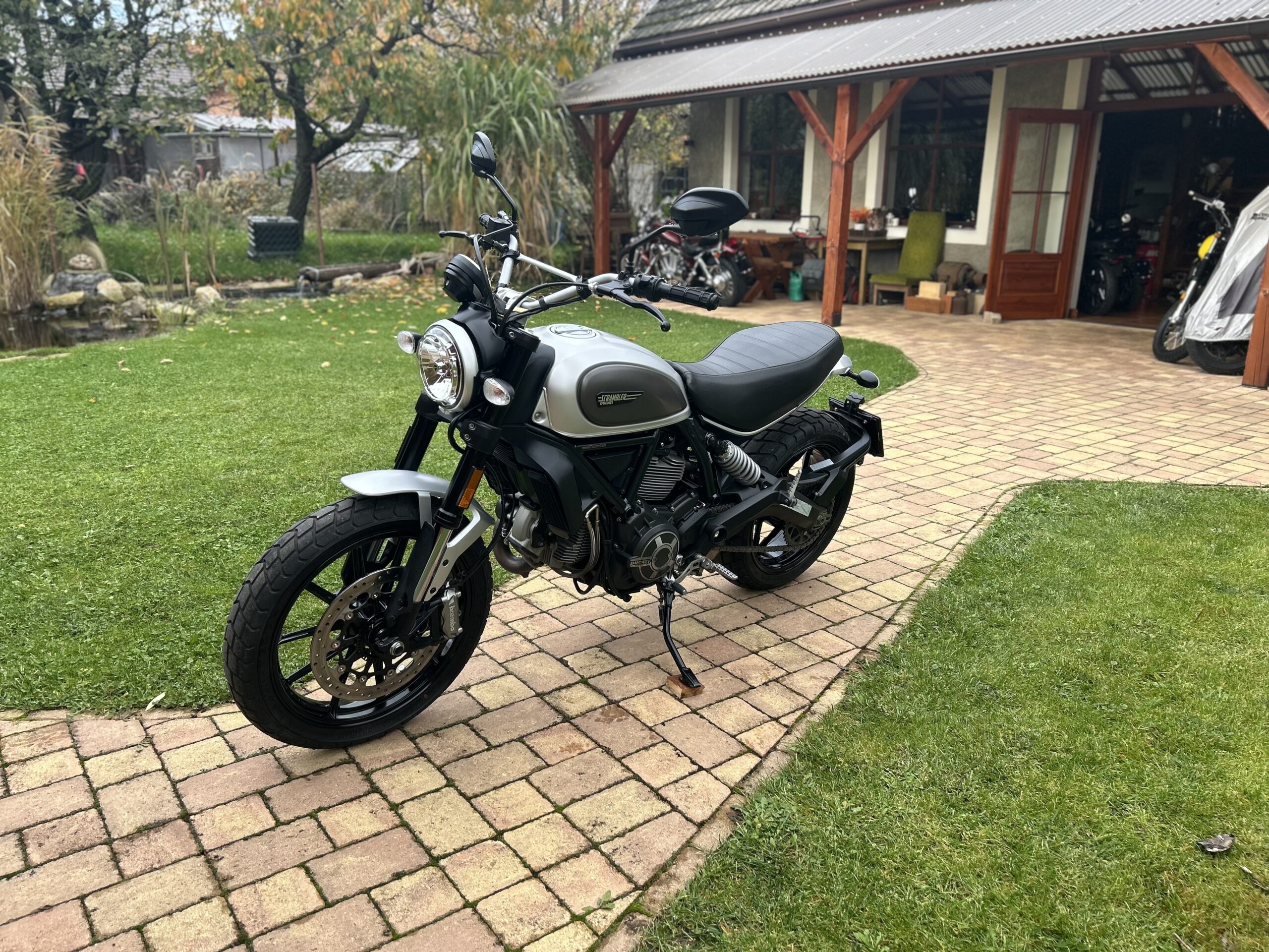 Ducati Scrambler 800A2E - Obrázek 4