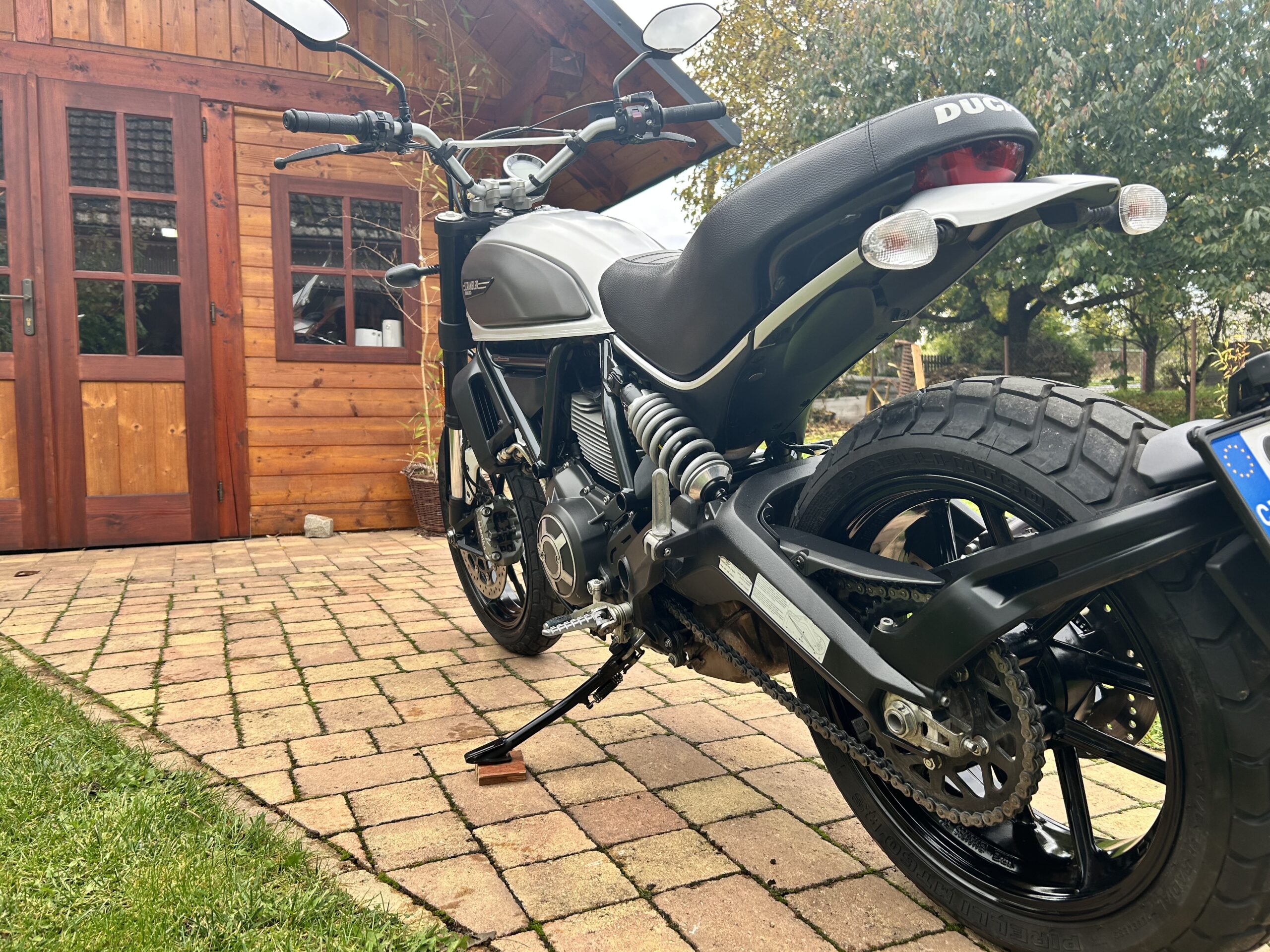 Ducati Scrambler 800A2E - Obrázek 8