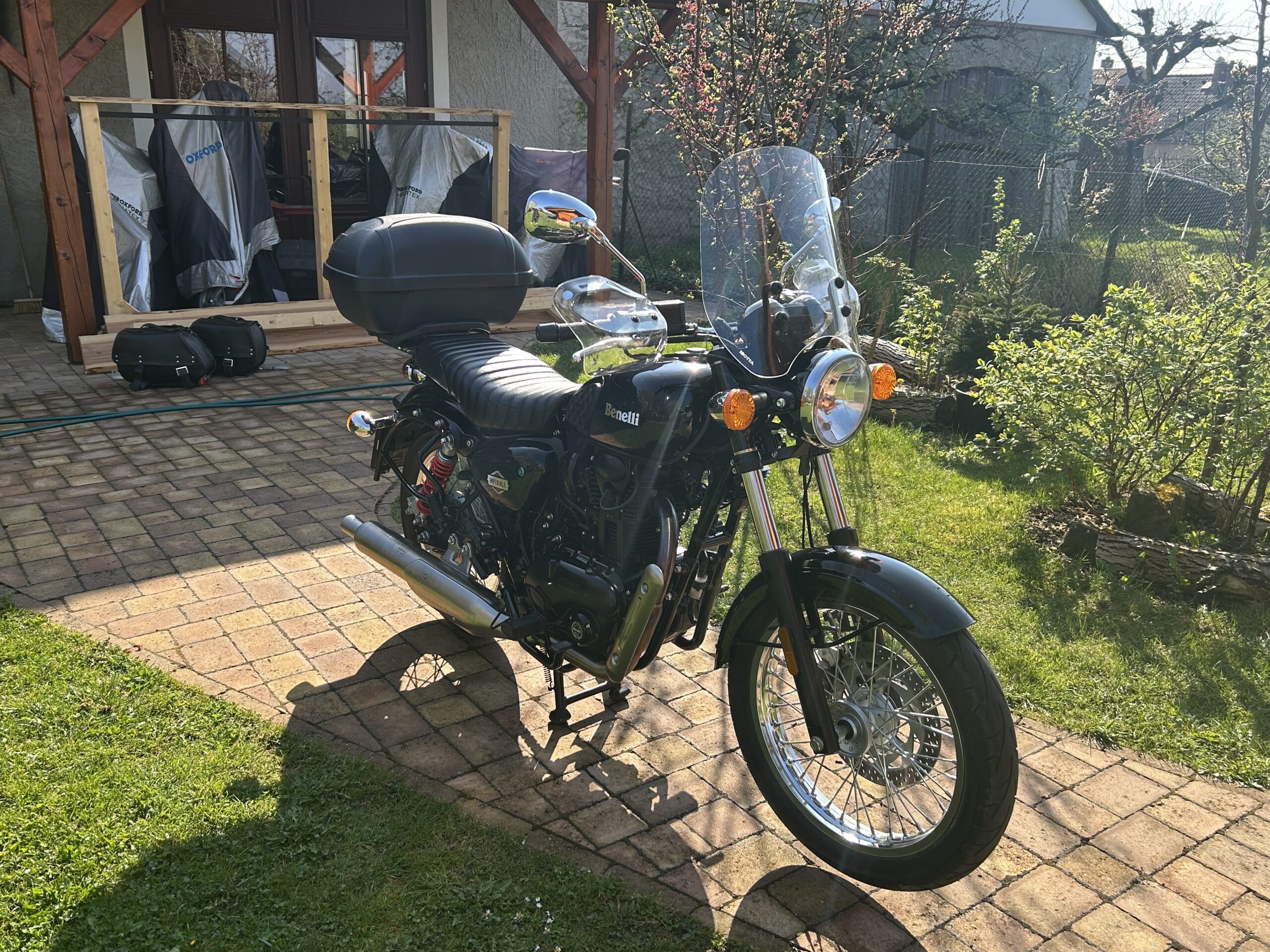 Benelli Imperiale 400 - Obrázek 5