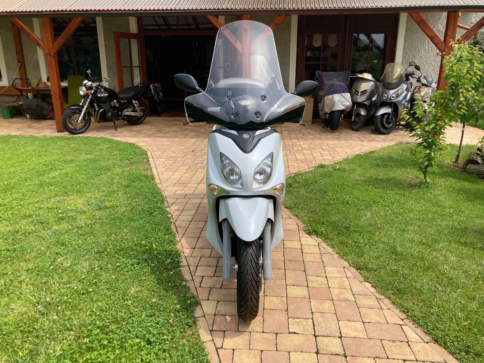 Yamaha X-city 250 - Obrázek 7