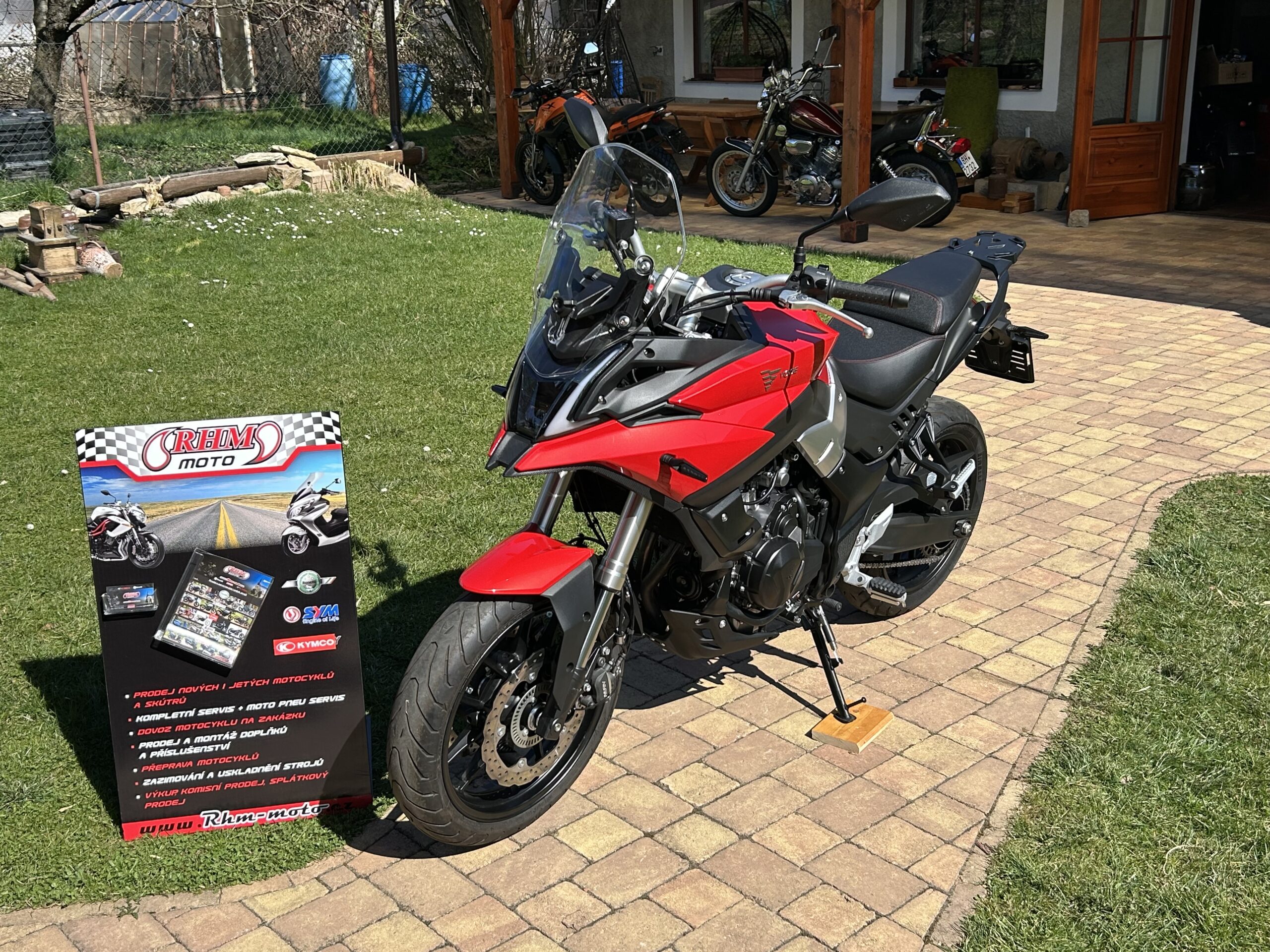Voge 500 DS - Obrázek 2